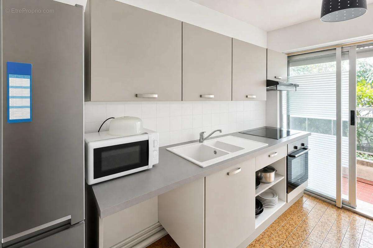 Appartement T4 - 77 m2 - Évry-Courcouronnes - photo 2