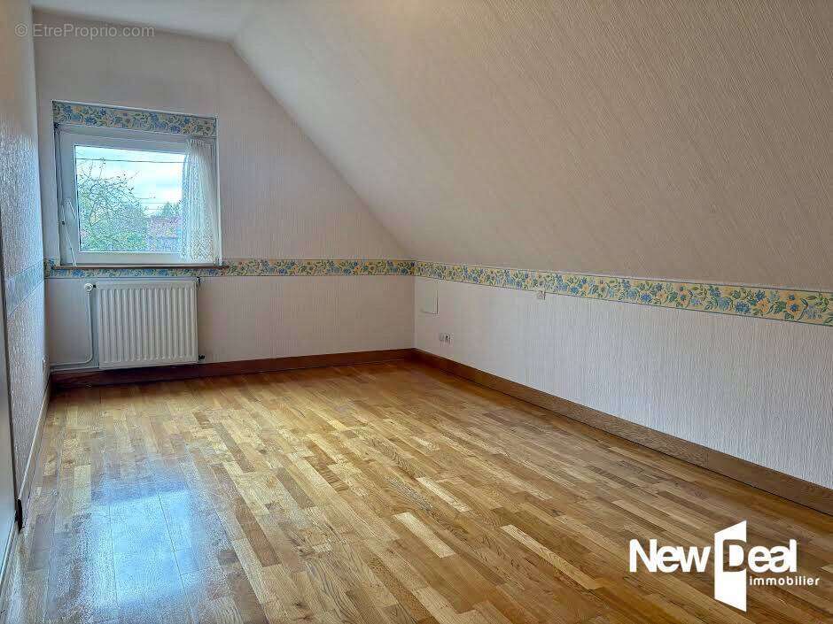 Maison individuelle au calme – 5 chambres + bureau – DPE C - photo 14