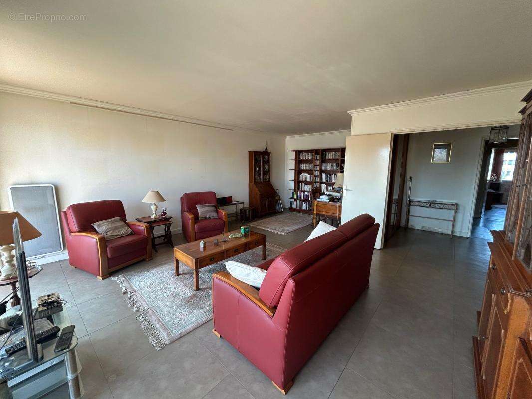 Appartement à ROSNY-SOUS-BOIS