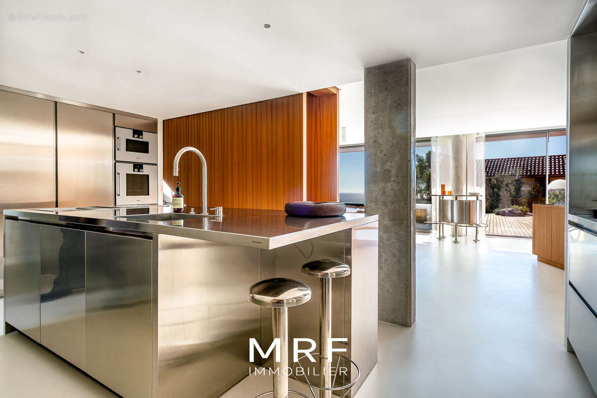Maison à MARSEILLE-7E