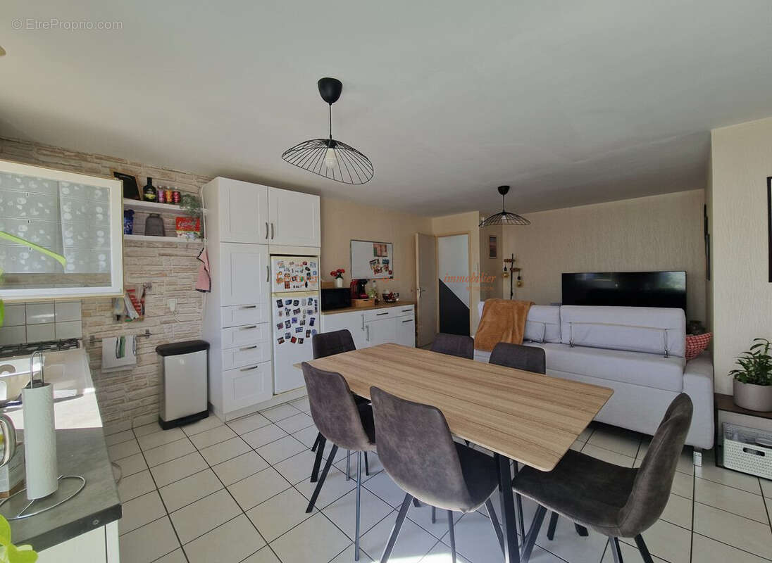 Appartement 143 m² à Reze  - photo 7