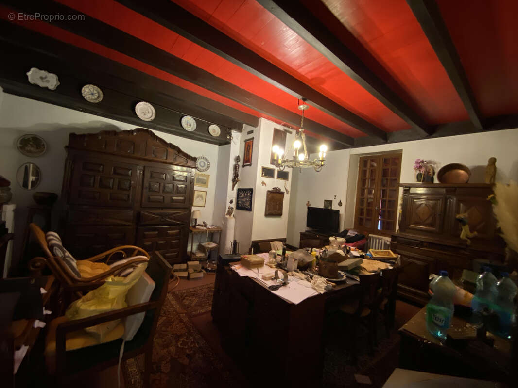 Maison à LACAPELLE-CABANAC