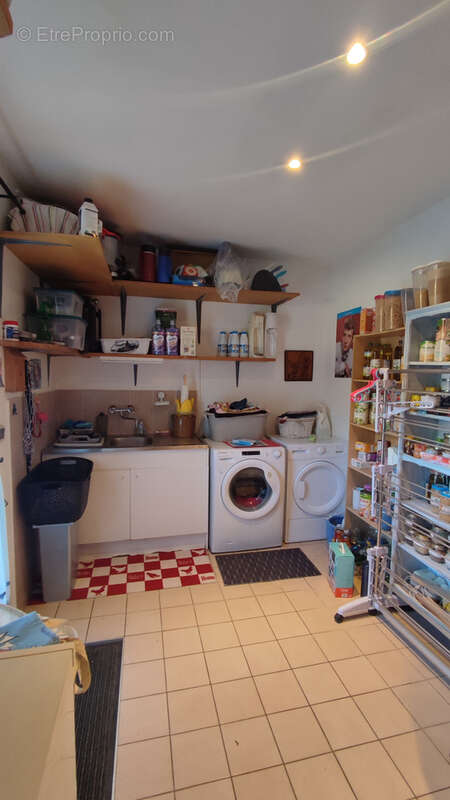 Maison à MONTAIGU-DE-QUERCY