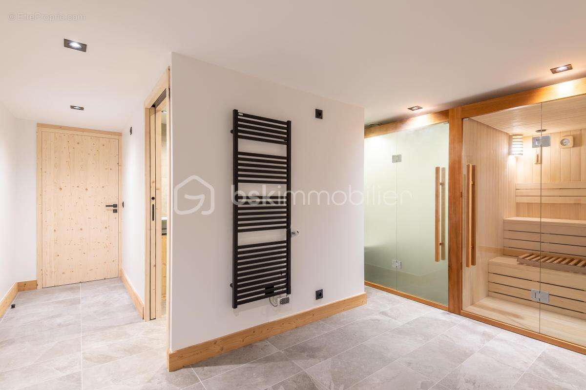 Appartement à SAINT-MARTIN-DE-BELLEVILLE