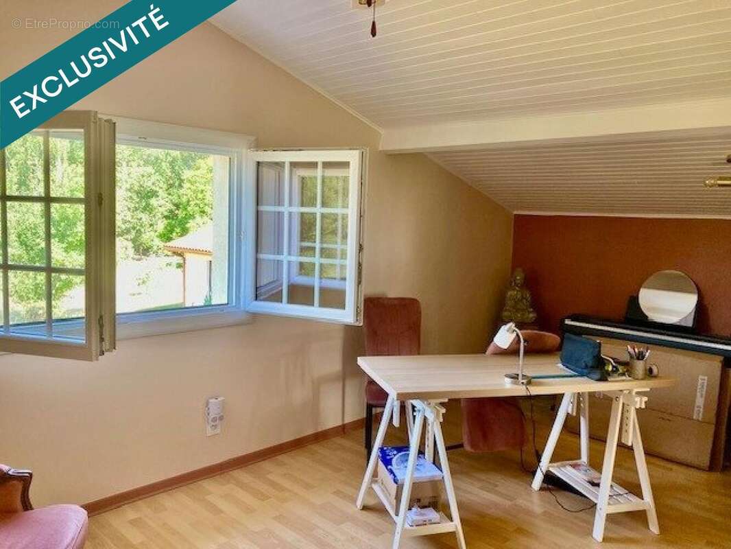 Maison 115 m² à Castelnau-D'auzan  - photo 8
