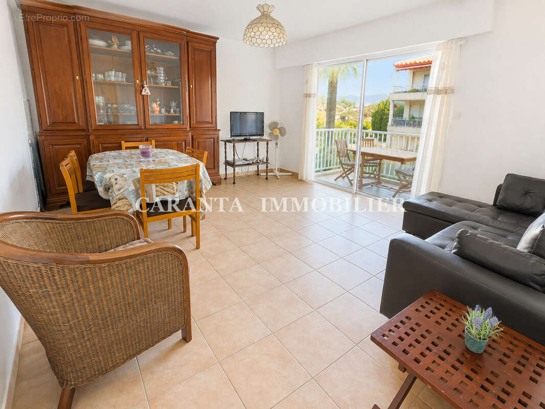 A vendre Sainte-Maxime appartement T3 dans résidence avec piscine proche centre ville - photo 2
