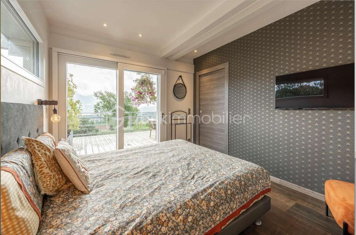 Maison à SAINT-JORIOZ