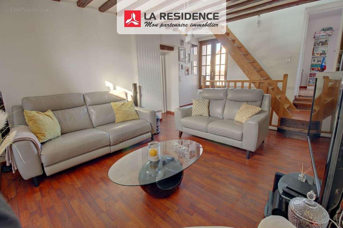 Maison à TESSANCOURT-SUR-AUBETTE