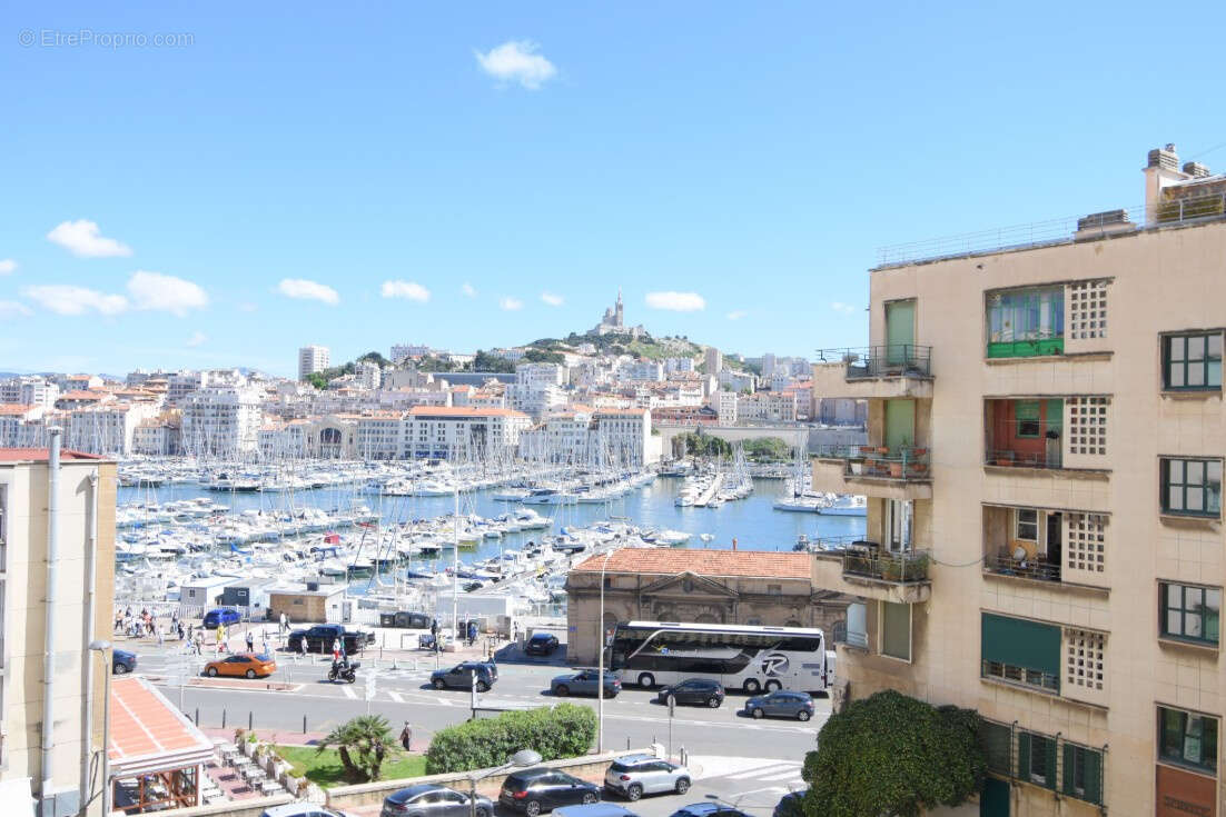 Appartement à MARSEILLE-2E