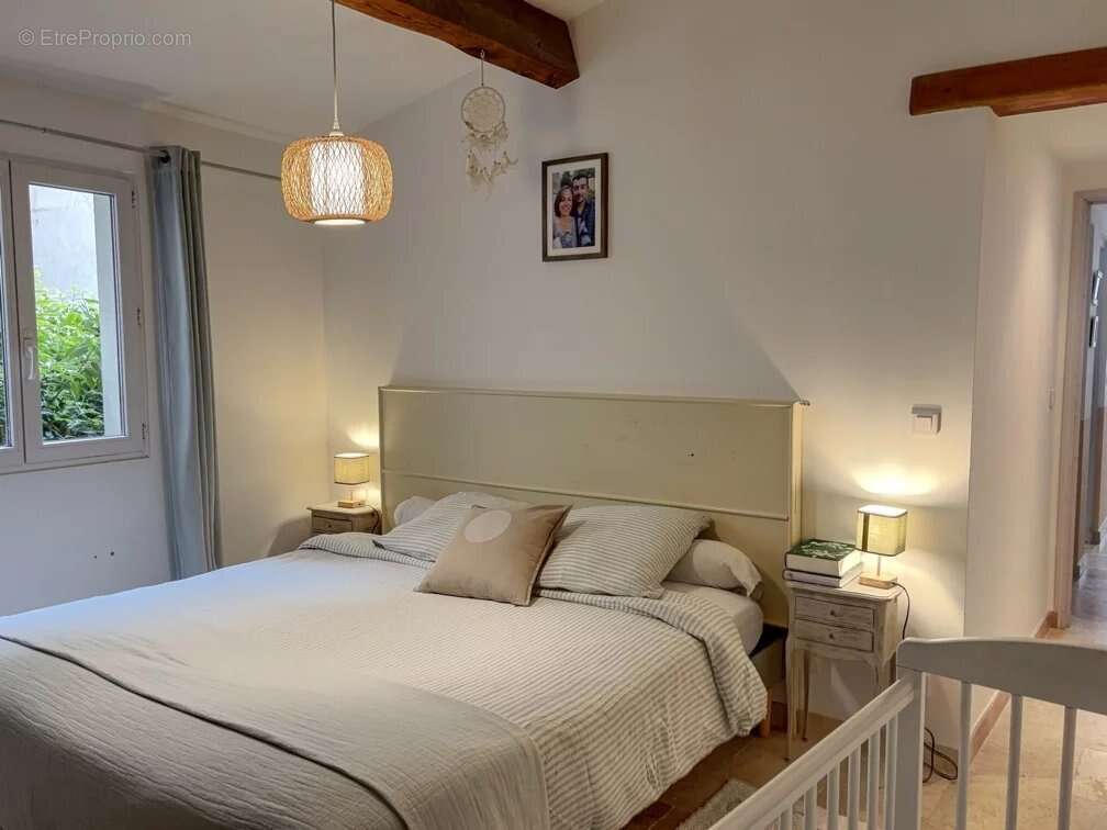 Maison à LA GARDE-FREINET