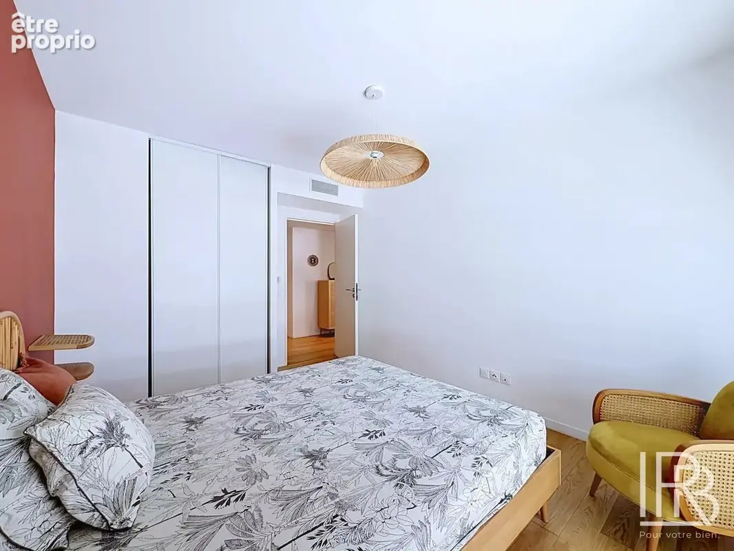T3 la porte bleue – marseille  un appartement suspendu au-dessus de la mer - photo 6