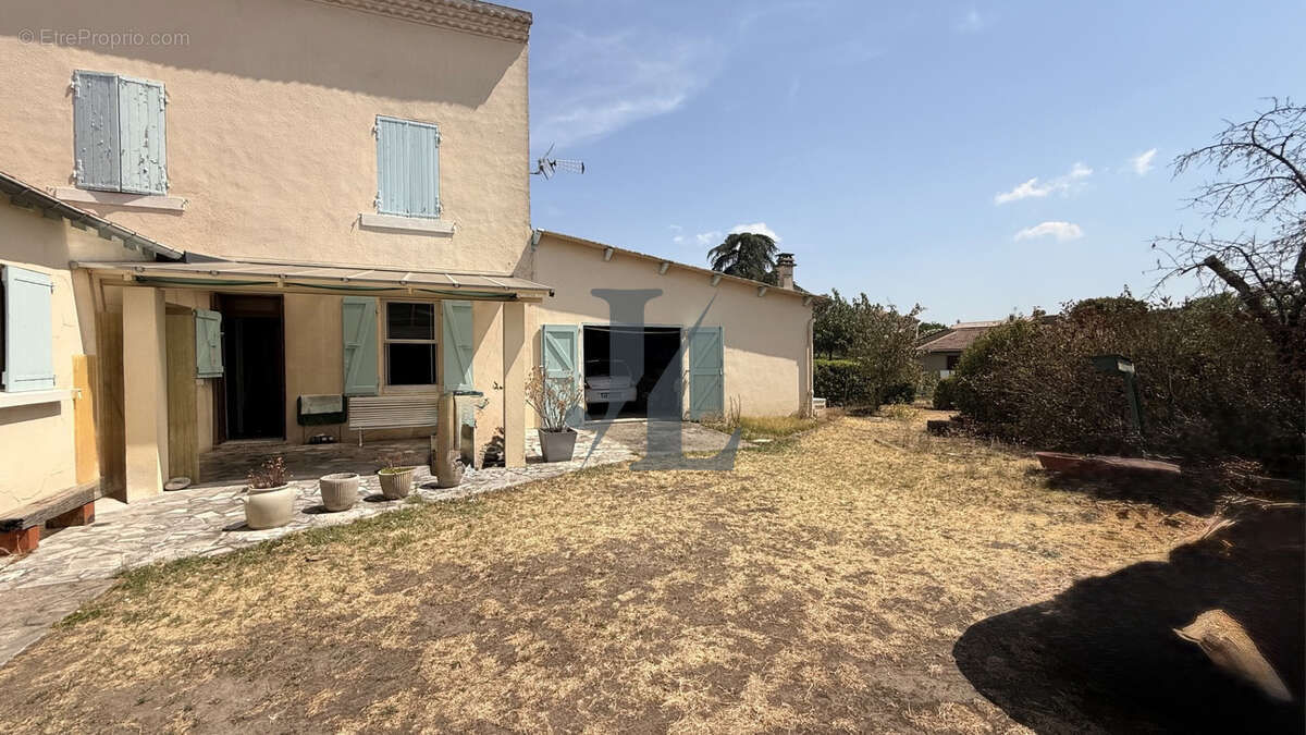 Maison des annees 30 avec terrain a batir - photo 11