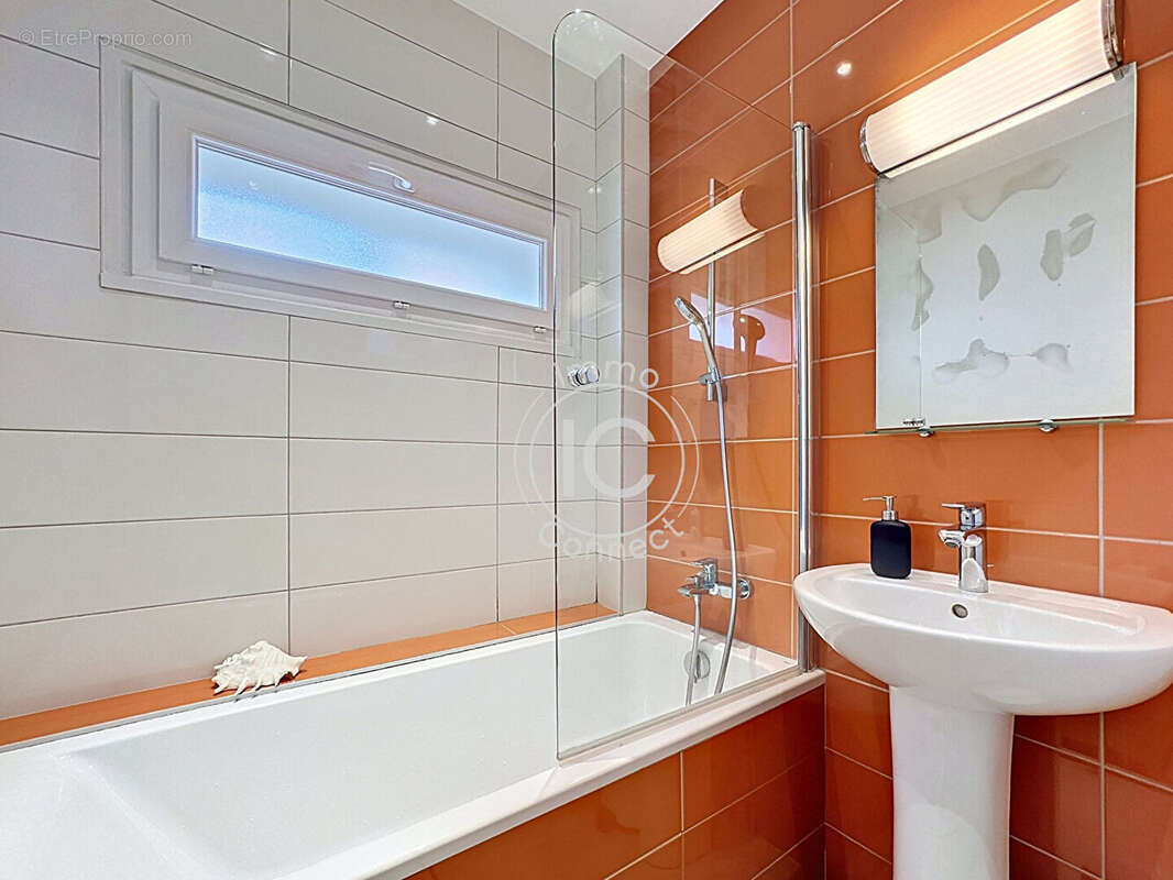 *** Sous Compromis par ImmoConnect *** - photo 13