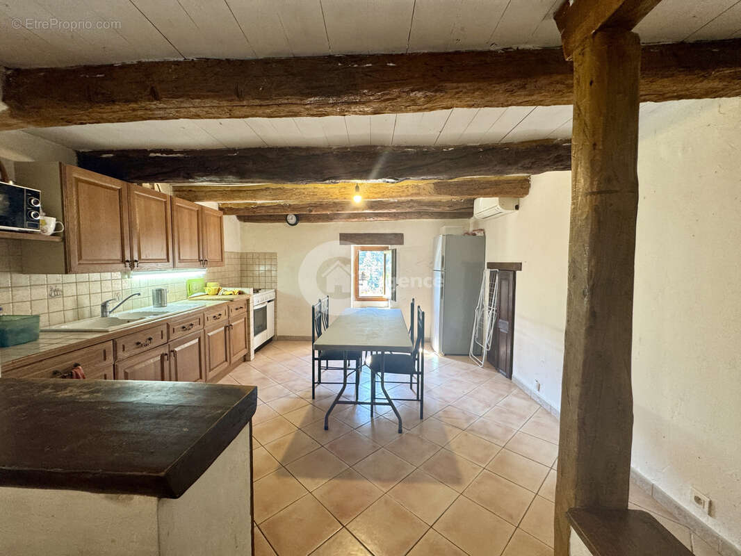 Maison de village - Les Sausses - Terrain de 46m2 - photo 5