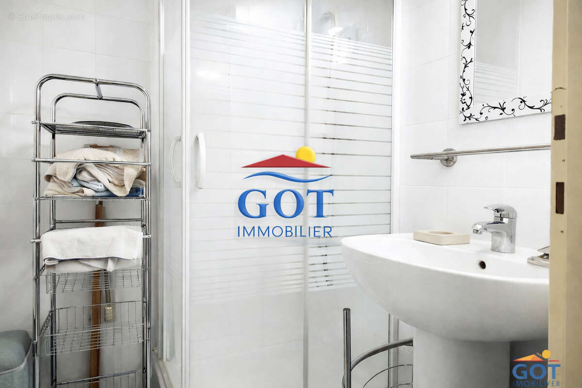 Appartement à SAINT-LAURENT-DE-LA-SALANQUE