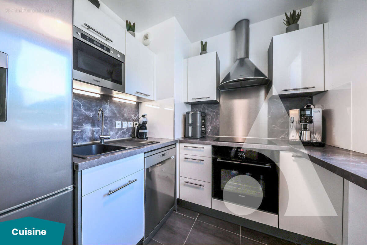 Appartement à CORBEIL-ESSONNES