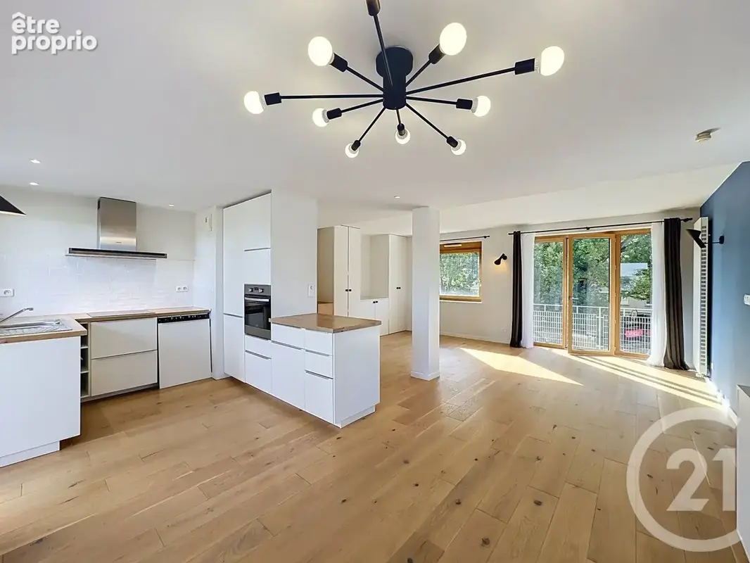 Appartement à FONTAINEBLEAU