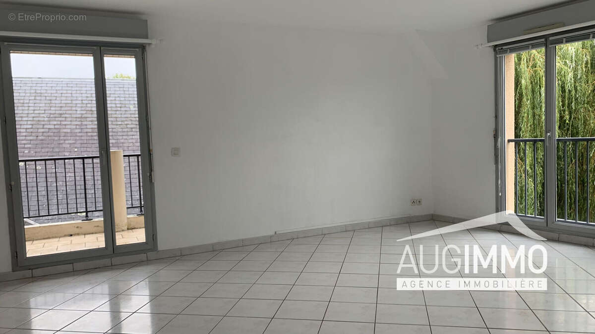 Appartement à PONT-L&#039;EVEQUE