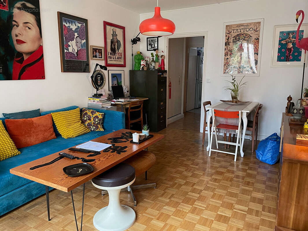 Appartement à PARIS-15E
