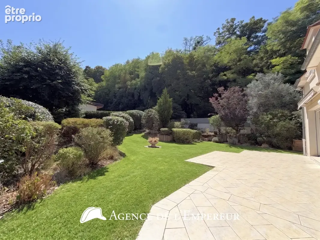 Maison 5 chambres, grand jardin, Saint-Cucufa. - photo 10