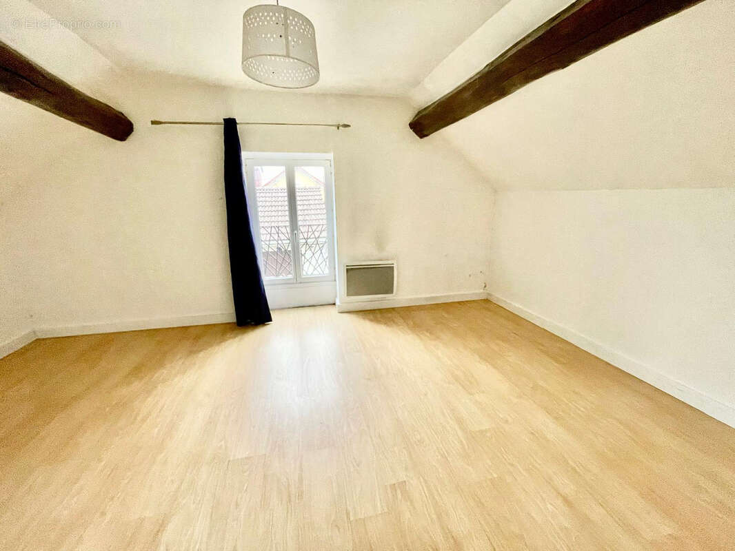 Appartement à COULOMMIERS