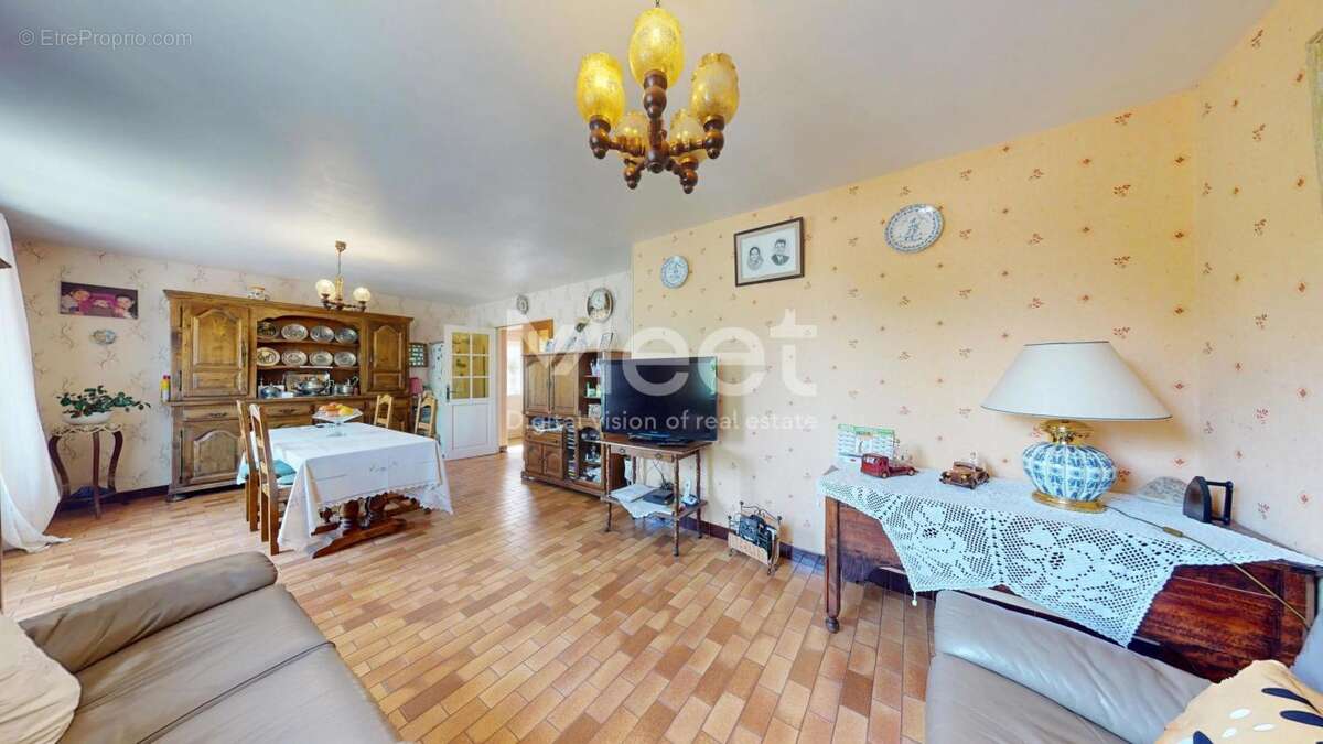 Maison à MIGENNES