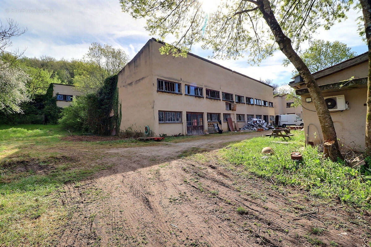 Maison à VILLEFRANCHE-DE-ROUERGUE