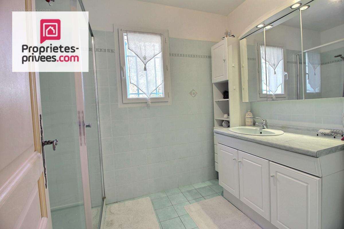 Villa Lorgues 5 pièces 105 m2 - photo 9