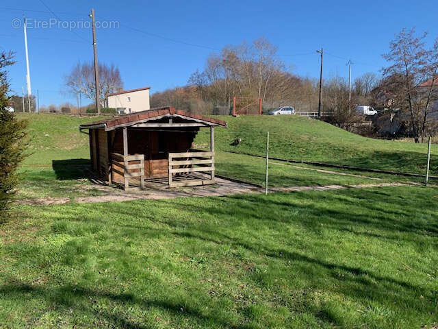 Terrain à DAMELEVIERES