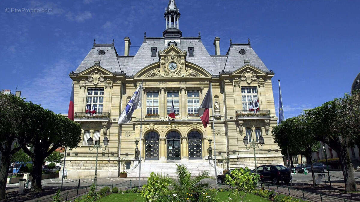 Appartement à SURESNES