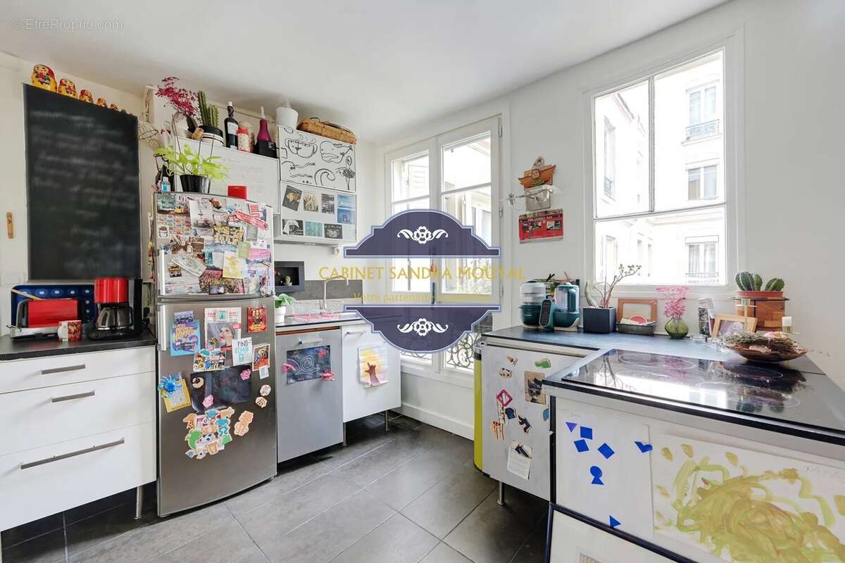 Appartement à PARIS-19E