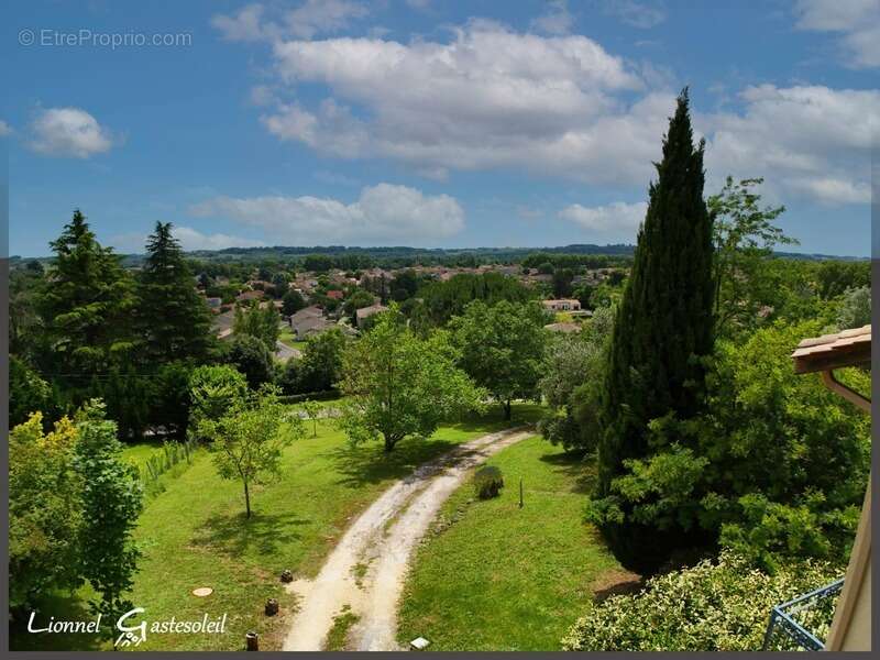 Maison à PORT-SAINTE-FOY-ET-PONCHAPT