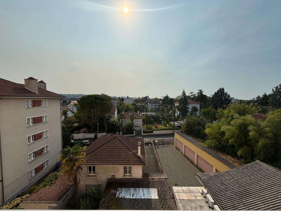 Pau: Appartement de type 2 lumineux, 4eme étage avec ascenseur, exposition sud-ouest - photo 11