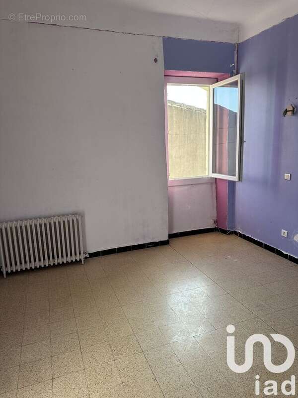 Photo 9 - Maison à JONQUIERES-SAINT-VINCENT