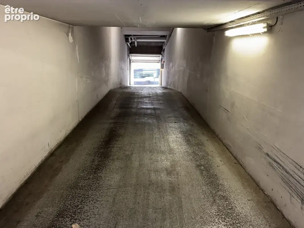 Parking à vendre à Paris-15e (75015) - photo 4