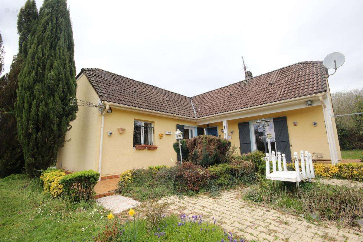 Maison à ARTHEZ-DE-BEARN