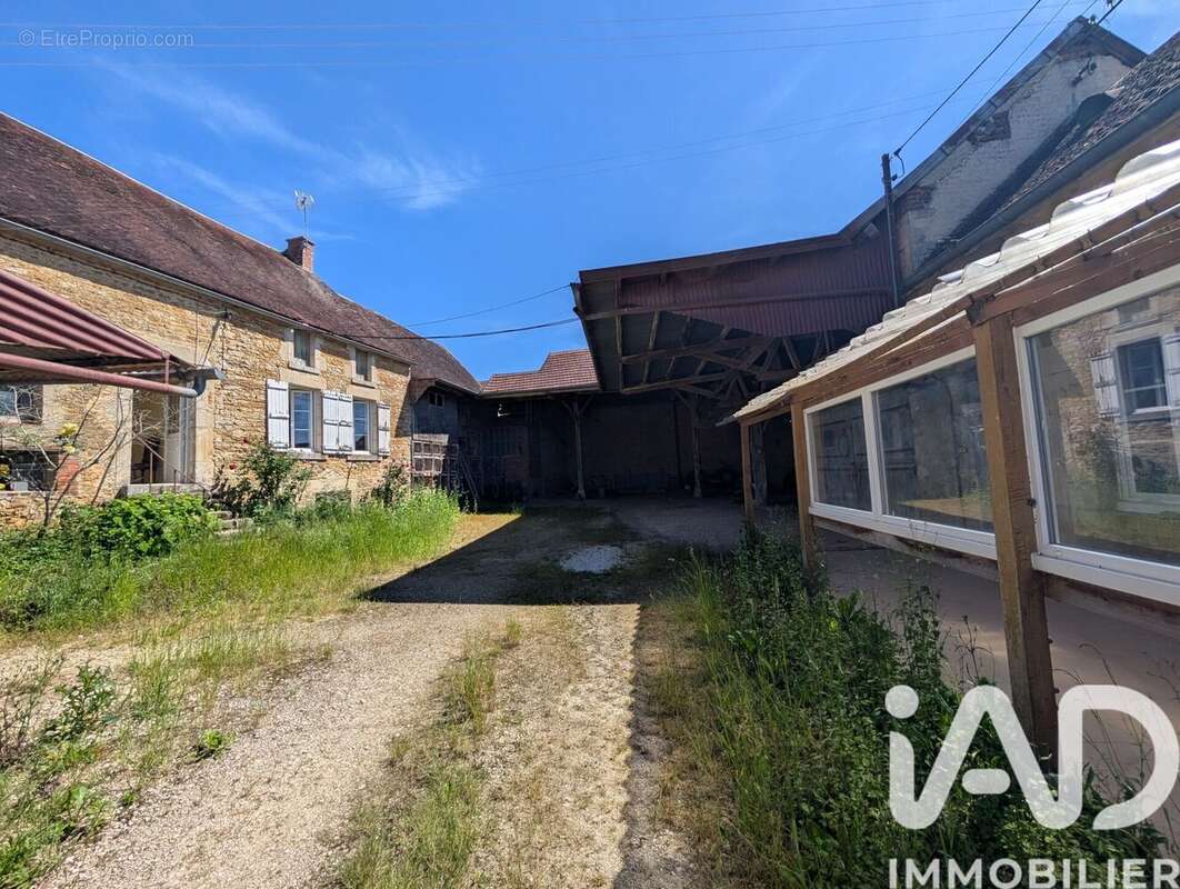 Photo 3 - Maison à CUSSANGY