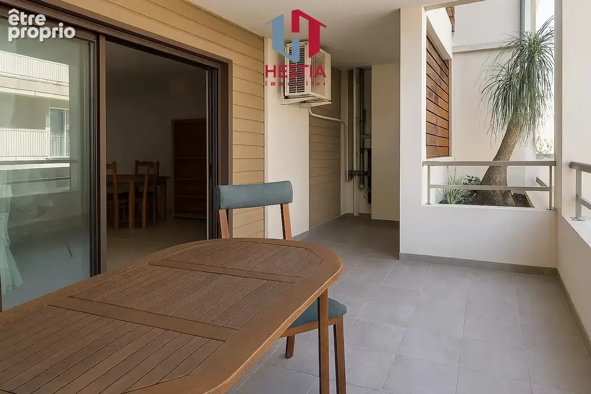 Appartement T3 81m² Centre-Ville Saint-Pierre - photo 6
