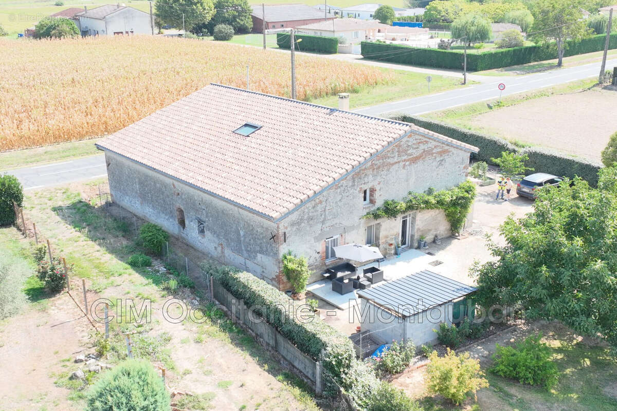 Maison 122 m² à Saint-Aignan  - photo 2