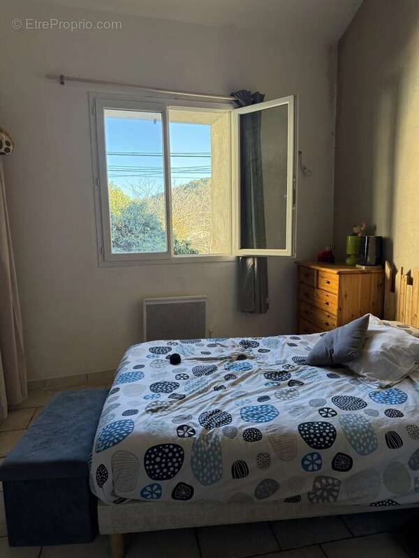 Maison à SAINTE-ANASTASIE-SUR-ISSOLE