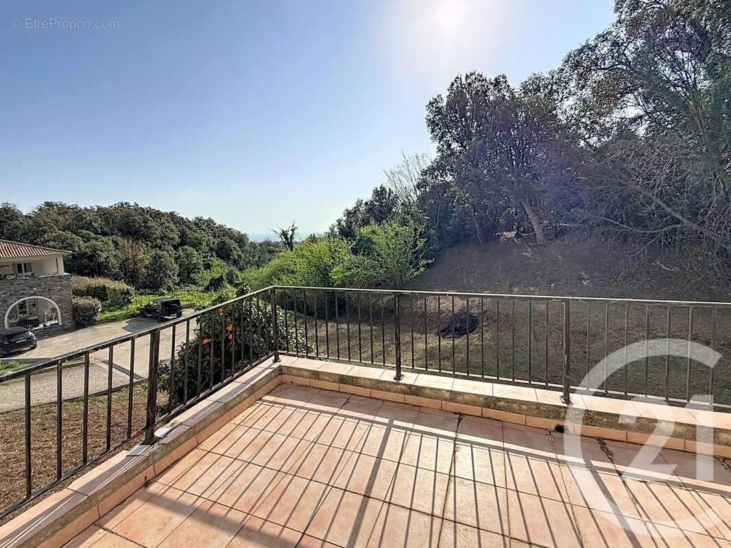 Maison 77 m² à Valle-Di-Campoloro  - photo 4