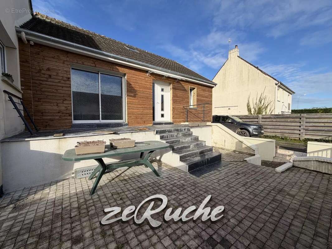 Maison à DOUVRES-LA-DELIVRANDE