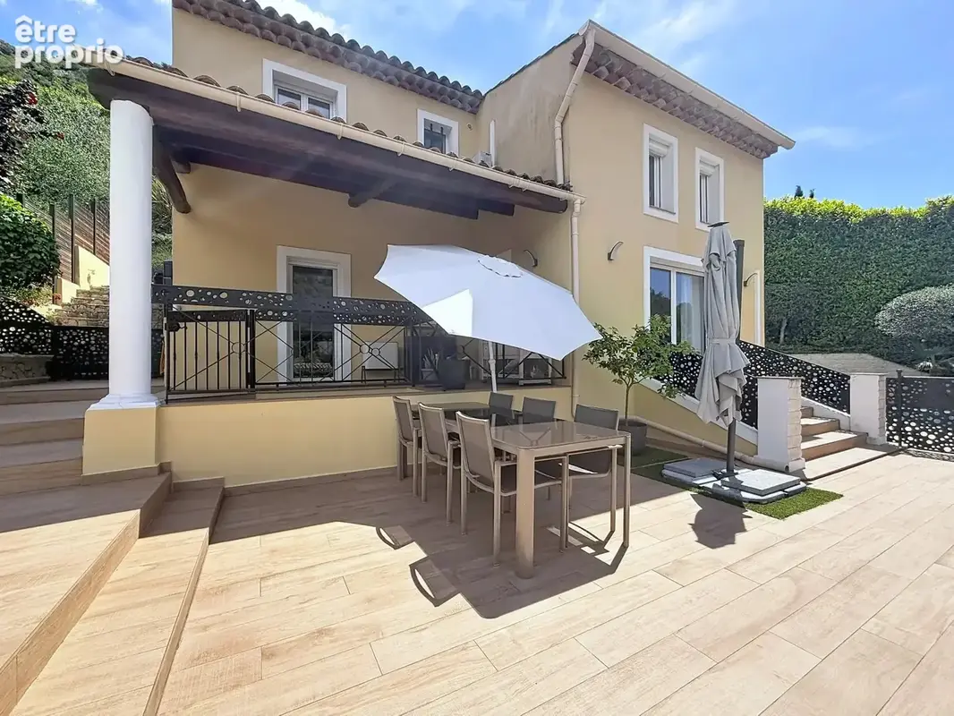 Maison 5 pièces avec piscine et garage à Tourrette-Levens - photo 3