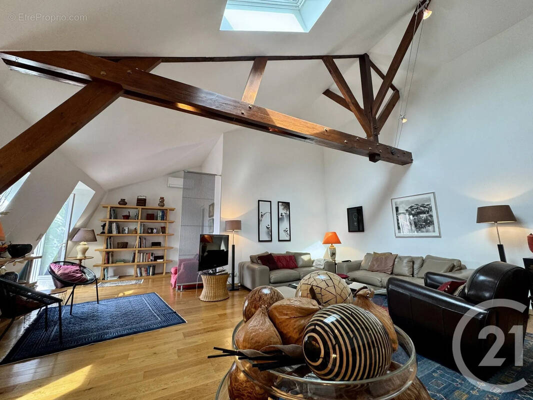 Appartement à FONTAINEBLEAU