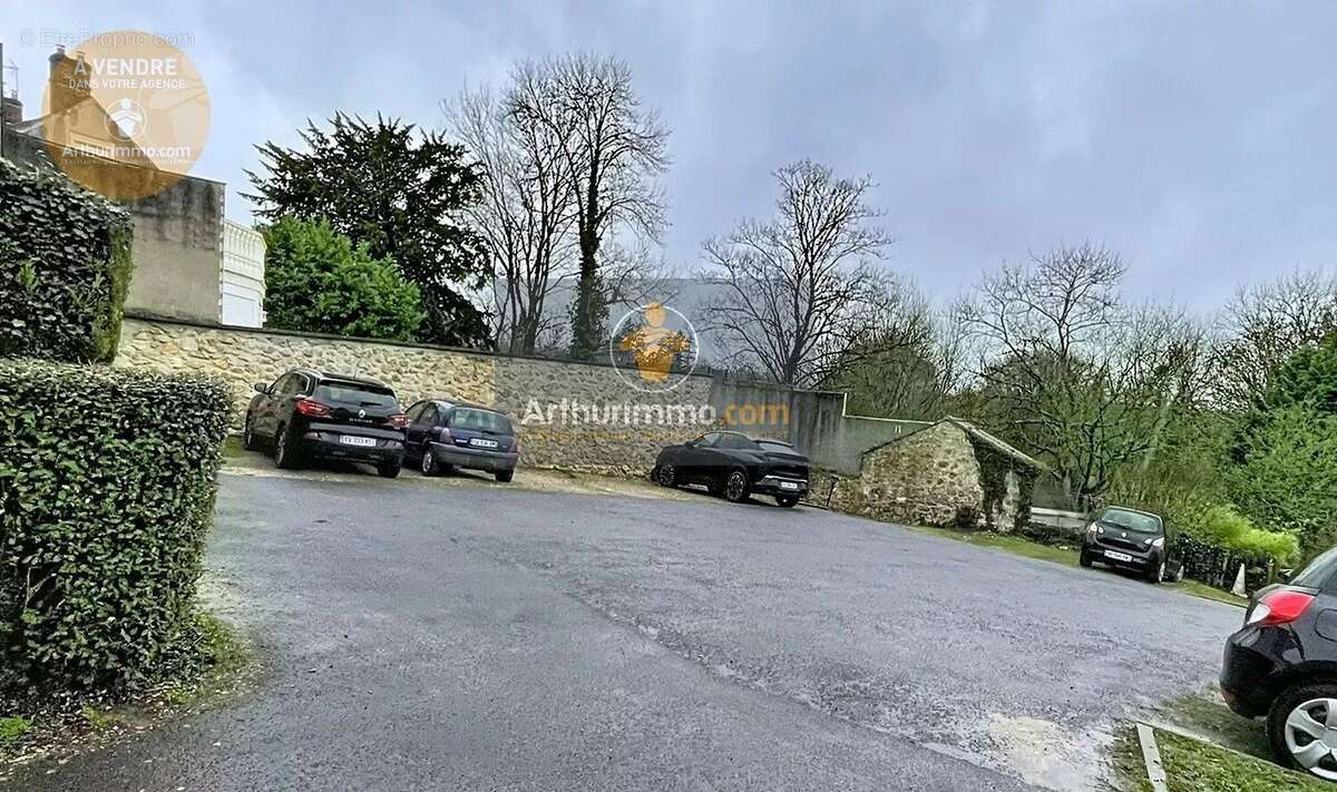 Appartement à MAFFLIERS