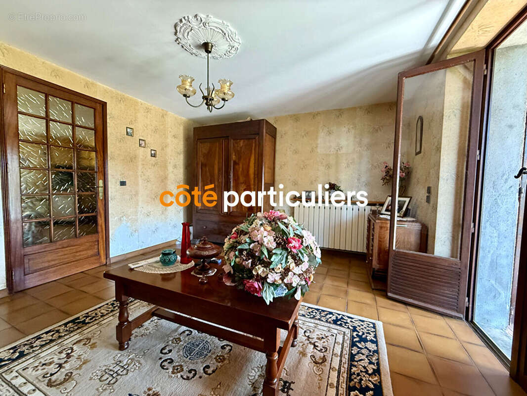 Maison à VIELMUR-SUR-AGOUT