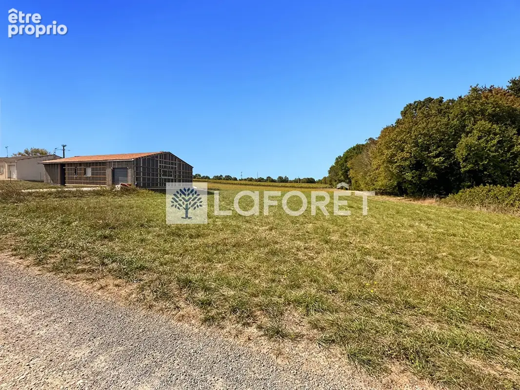Terrain constructible 1 222 m² Mazerolles près de Pons ? Accès rapide A10 - photo 3