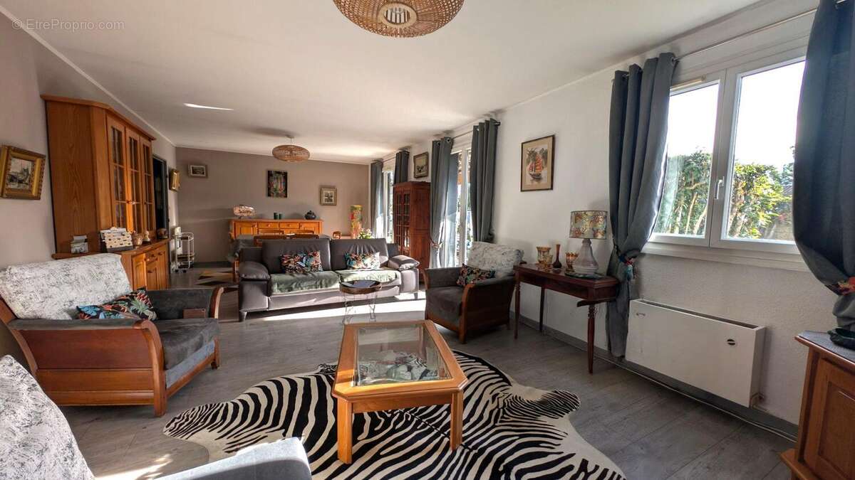 Maison à VENDARGUES