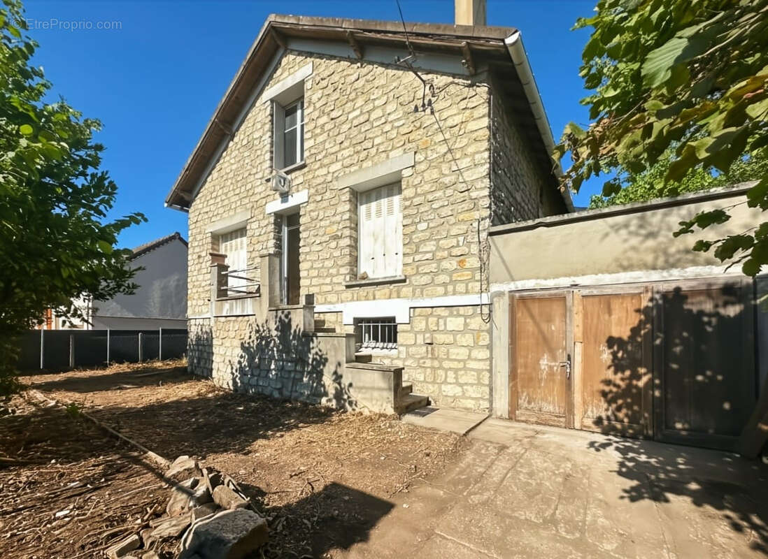 Maison 121m² à verrières-le-buisson - photo 10