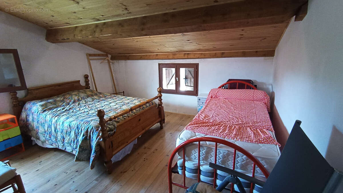 Maison à CUXAC-CABARDES